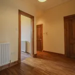 Rent 2 bedroom flat in Glasgow  West