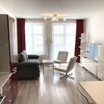 Pronajměte si 2 ložnic/e byt o rozloze 68 m² v Capital City of Prague