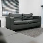 Rent 4 bedroom house in Leeds