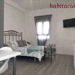 Rent a room of 80 m² in zaragoza