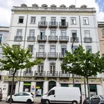 Rent 8 bedroom apartment in Lisbon