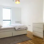 Rent 1 bedroom flat in Leeds