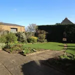 Rent 5 bedroom house in Northamptonshire