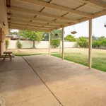 Rent 3 bedroom house in Riverina