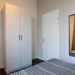 Huur 2 slaapkamer appartement van 75 m² in Veldhoven