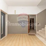 Rent 5 bedroom apartment of 115 m² in Syracuse