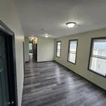 4 room apartment to let in 
                    Newark, 
                    NJ
                    07108