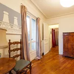 Rent 1 bedroom apartment of 72 m² in Paris