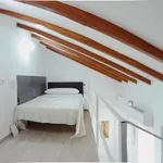 Rent 8 bedroom apartment in Madrid