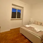 Rent a room in lisbon