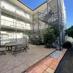 Rent 1 bedroom apartment in New Farm