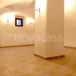 Rent 4 bedroom house of 130 m² in Massa d'Albe