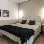 Rent 3 bedroom student apartment of 120 m² in Madrid