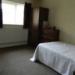 Rent 5 bedroom house in Preston