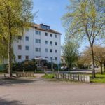 Rent 1 bedroom apartment of 506 m² in Bremen