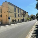 Affitto 4 camera appartamento di 110 m² in Roma