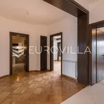 Rent 7 bedroom house of 450 m² in Zagreb