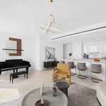 Rent 1 bedroom apartment of 98 m² in Manhattan