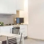 Rent 2 bedroom apartment in Milan