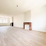 Huur 3 slaapkamer appartement van 80 m² in IJselbuurt