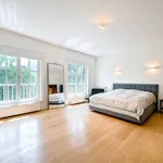 Rent 8 bedroom house of 585 m² in Uccle - Ukkel