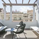 Rent 2 bedroom apartment of 82 m² in barcelona