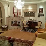 Rent 7 bedroom house of 610 m² in Agia Triada