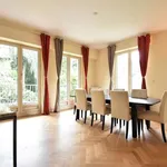 Rent 3 bedroom apartment in Ixelles