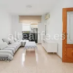 Alquilo 3 dormitorio casa de 95 m² en Arca