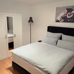 Rent a room of 60 m² in frankfurt