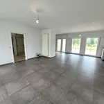 Huur 2 slaapkamer huis van 149 m² in Zomergem, Belgium