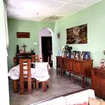 3 bedroom house with spacious garden for rent in Thalawathugoda