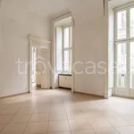 Rent 3 bedroom apartment of 125 m² in Torino