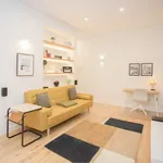 Rent 1 bedroom apartment of 60 m² in porto