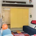 Rent 1 bedroom apartment in Porto