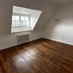 Maison de 130 m² avec 6 chambre(s) en location à Remalard En Perche