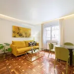 Rent 1 bedroom apartment of 50 m² in Madrid