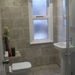 Rent 6 bedroom house in East Midlands