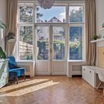 Huur 8 slaapkamer huis van 266 m² in Den Haag