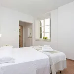 Rent 1 bedroom apartment of 48 m² in Florence