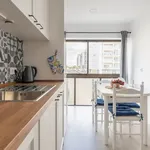 Rent 2 bedroom apartment of 77 m² in Armação de Pêra