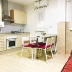 Rent 3 bedroom apartment in valencia