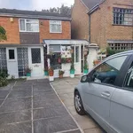 Rent 4 bedroom house in East Midlands