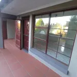 Rent 2 bedroom apartment in Benoni