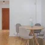 Rent a room of 63 m² in madrid