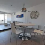 Rent 1 bedroom apartment of 55 m² in Split