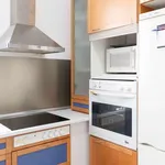 Rent a room of 220 m² in madrid