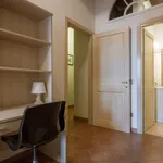 Rent 2 bedroom apartment of 70 m² in Florence