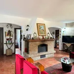 Rent 5 bedroom house of 230 m² in Castelnuovo Rangone