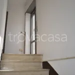 Rent 6 bedroom house of 105 m² in Pastena